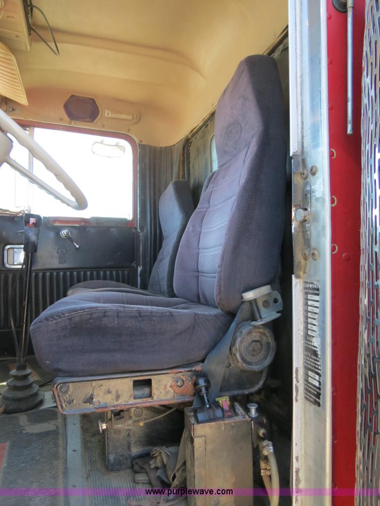 image for item B4743 1975 Kenworth W900 dump truck