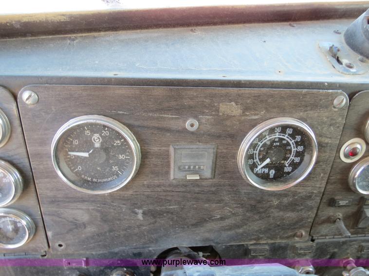 image for item B4743 1975 Kenworth W900 dump truck