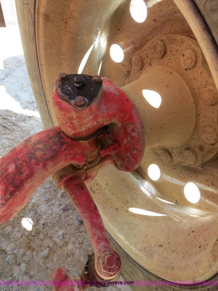 image for item B4743 1975 Kenworth W900 dump truck