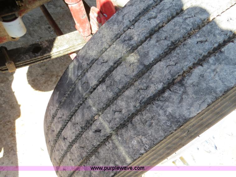 image for item B4743 1975 Kenworth W900 dump truck