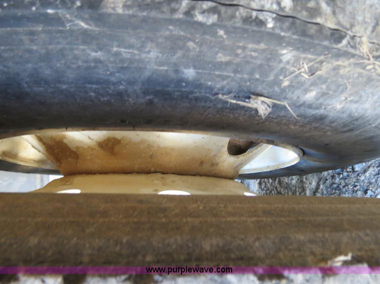 image for item B4743 1975 Kenworth W900 dump truck