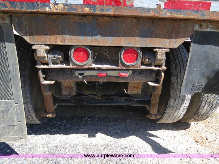 image for item B4743 1975 Kenworth W900 dump truck