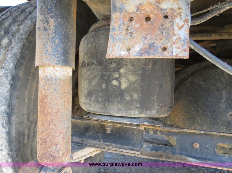 image for item B4743 1975 Kenworth W900 dump truck