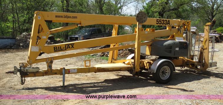 image for item B4751 2006 Bil-jax 5533A portable boom lift