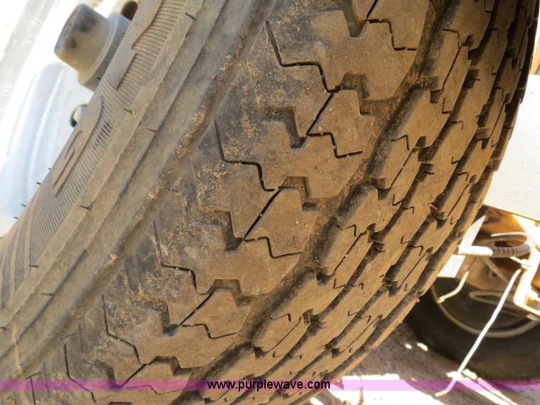 image for item B4751 2006 Bil-jax 5533A portable boom lift