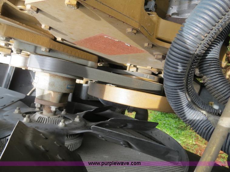 image for item B4754 2000 Freightliner FL50 Business Class truck