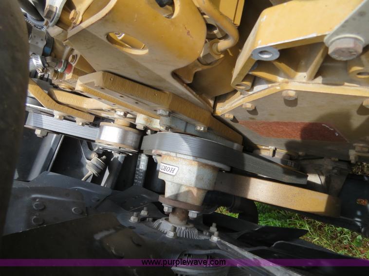 image for item B4754 2000 Freightliner FL50 Business Class truck