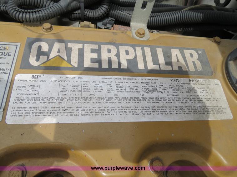 image for item B4754 2000 Freightliner FL50 Business Class truck