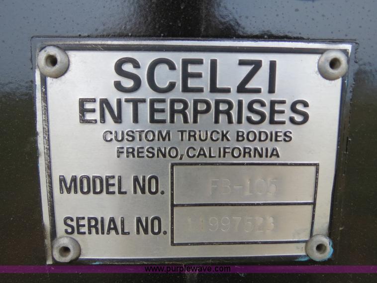 image for item B4754 2000 Freightliner FL50 Business Class truck