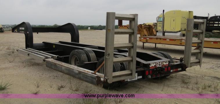 image for item B4764 1998 Jantz-femco combine/sprayer trailer