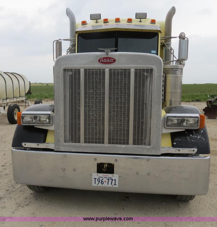 image for item B4767 1996 Peterbilt 379 semi truck