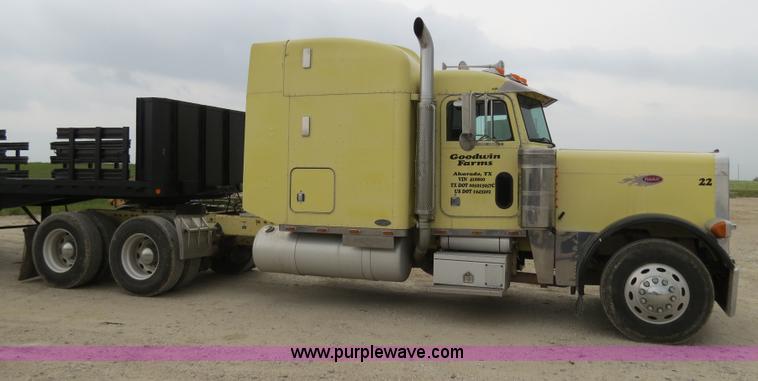 image for item B4767 1996 Peterbilt 379 semi truck