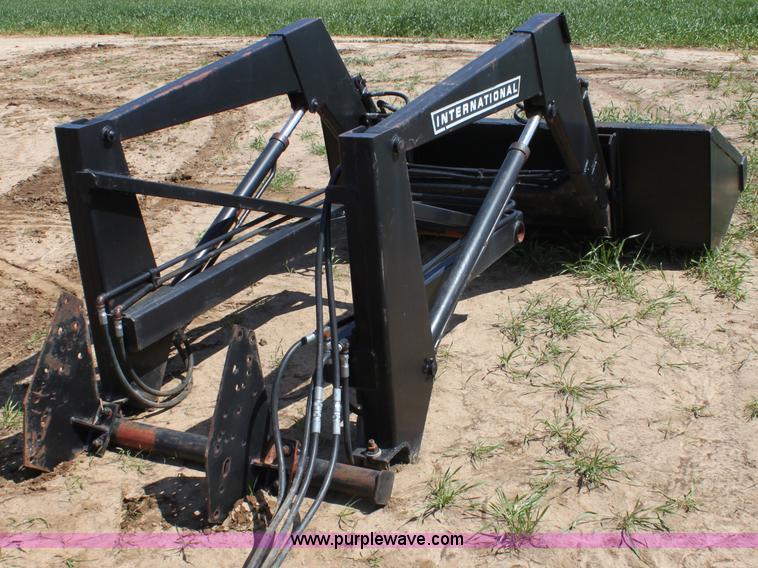 image for item C1107 Swartz loader