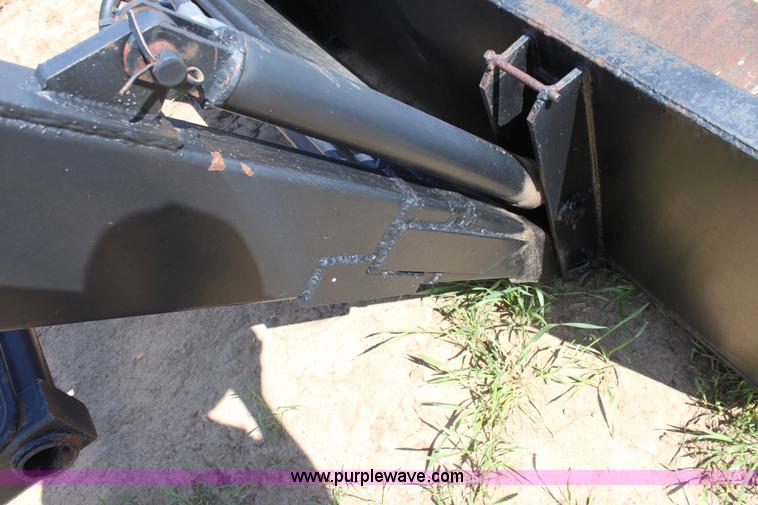 image for item C1107 Swartz loader