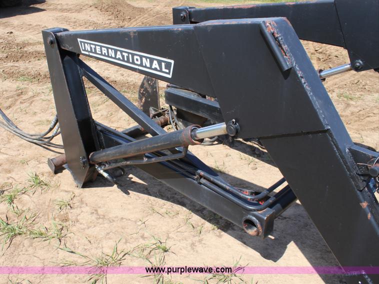 image for item C1107 Swartz loader