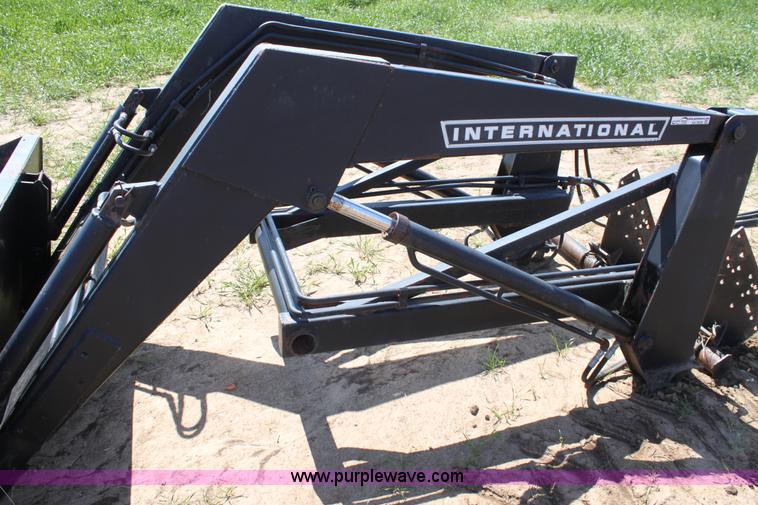 image for item C1107 Swartz loader