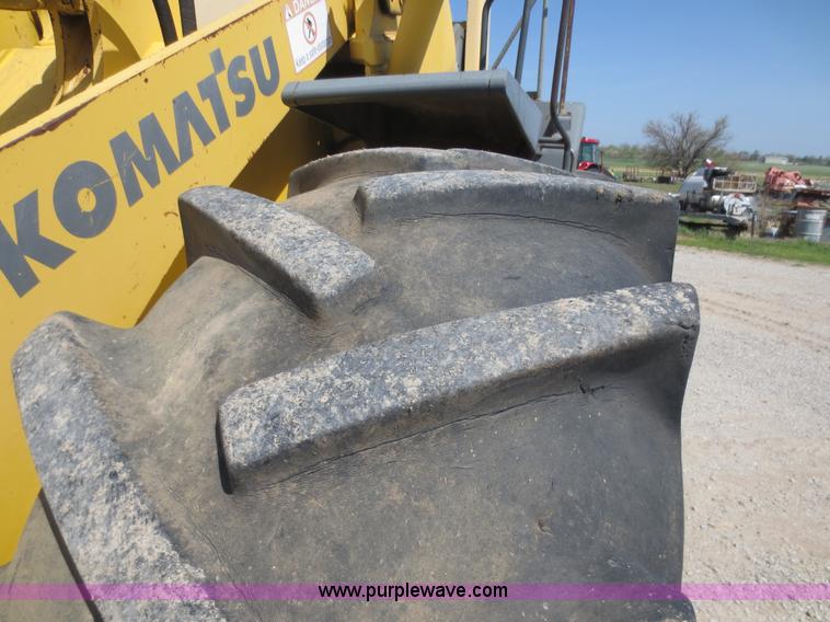 image for item D5839 1999 Komatsu WA320-3MC wheel loader