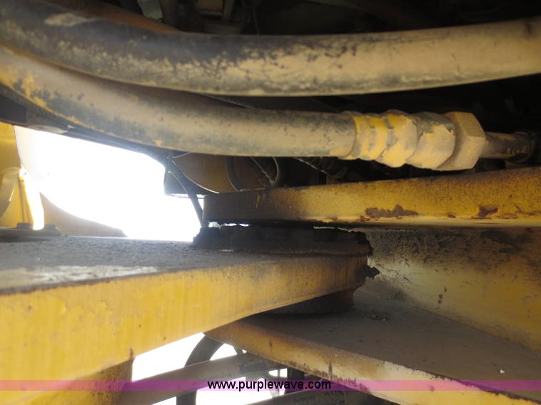 image for item D5839 1999 Komatsu WA320-3MC wheel loader