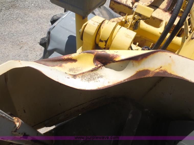 image for item D5839 1999 Komatsu WA320-3MC wheel loader