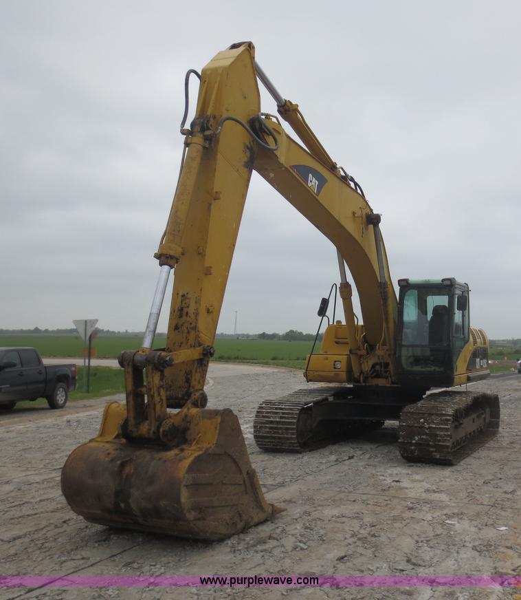 image for item D5841 2003 Caterpillar 325CL excavator