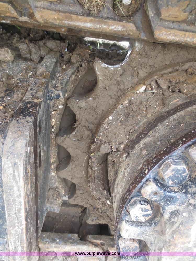 image for item D5841 2003 Caterpillar 325CL excavator