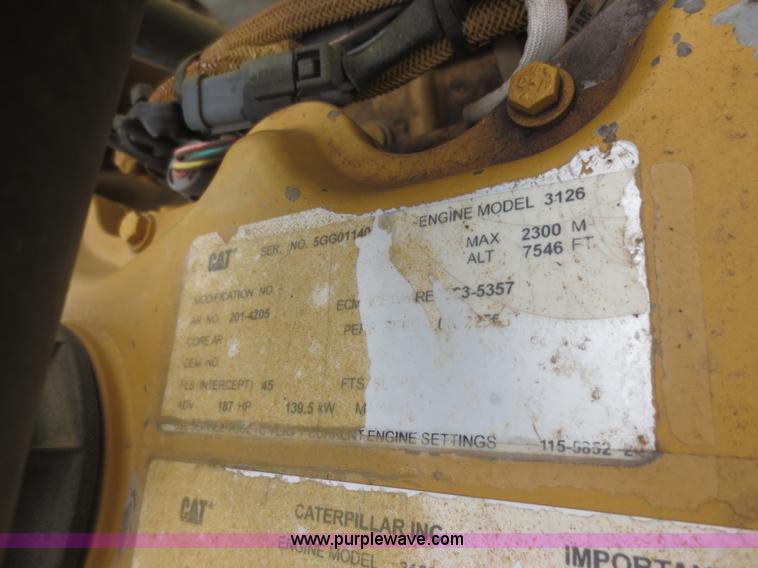 image for item D5841 2003 Caterpillar 325CL excavator