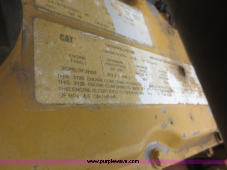 image for item D5841 2003 Caterpillar 325CL excavator