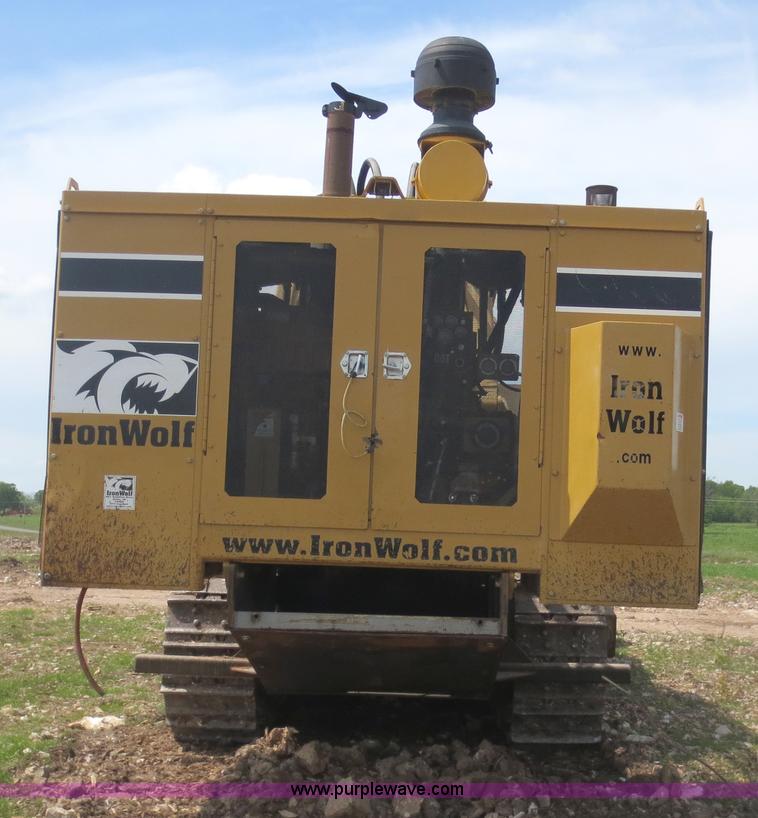 image for item D5843 1979 Caterpillar D8K with IronWolf 1040HD Crusher