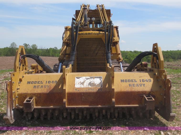 image for item D5843 1979 Caterpillar D8K with IronWolf 1040HD Crusher