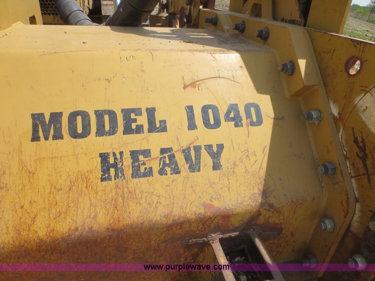 image for item D5843 1979 Caterpillar D8K with IronWolf 1040HD Crusher