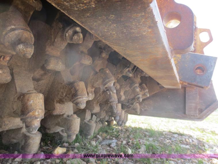 image for item D5843 1979 Caterpillar D8K with IronWolf 1040HD Crusher