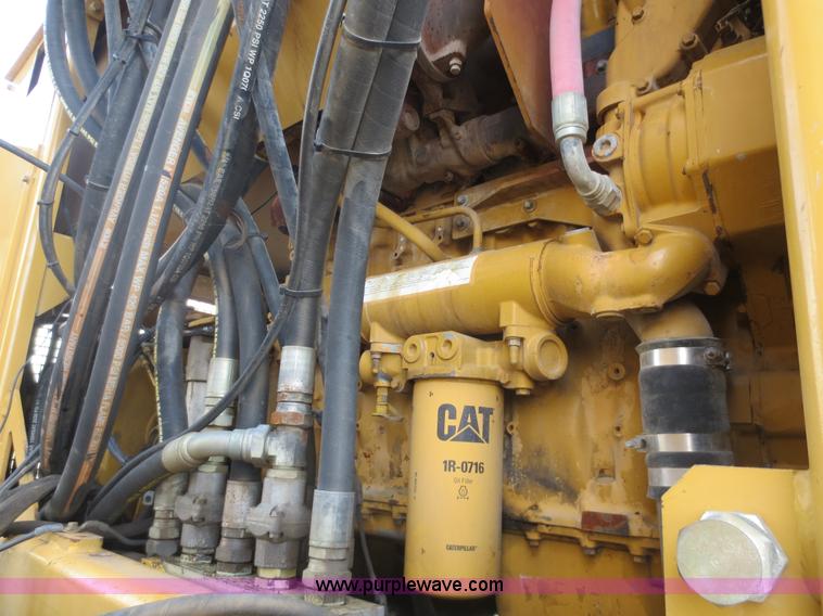 image for item D5843 1979 Caterpillar D8K with IronWolf 1040HD Crusher