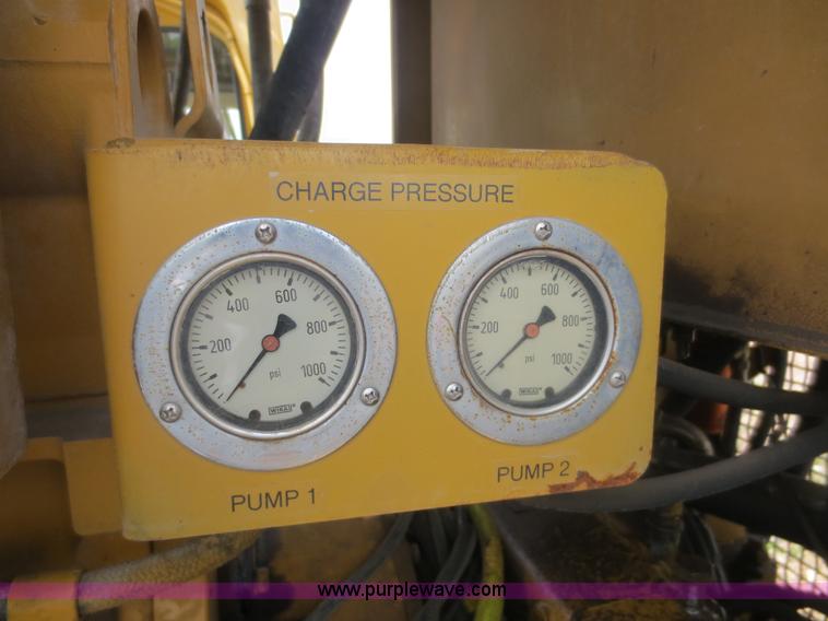 image for item D5843 1979 Caterpillar D8K with IronWolf 1040HD Crusher