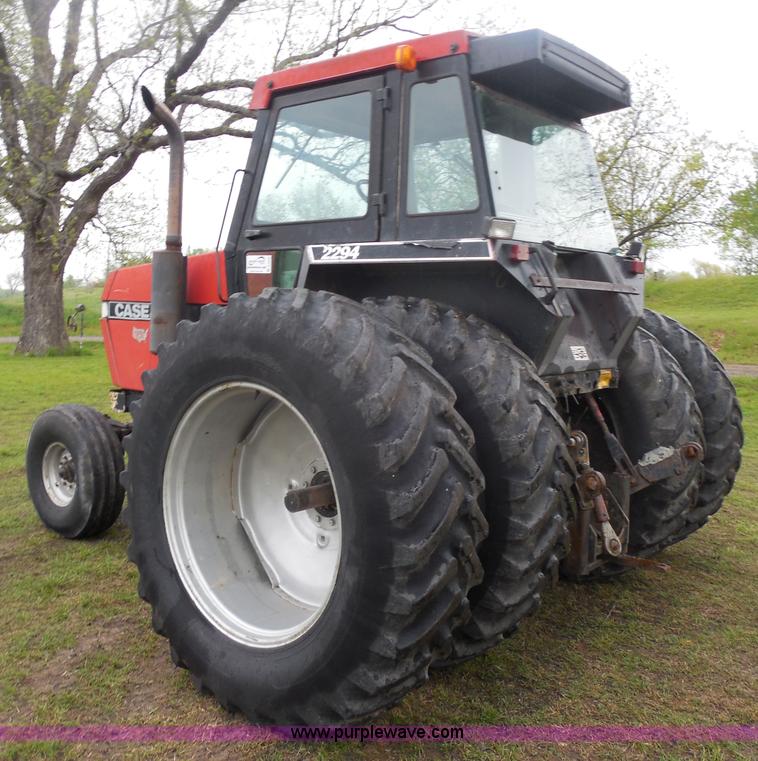 image for item D5844 1984 Case 2294 tractor