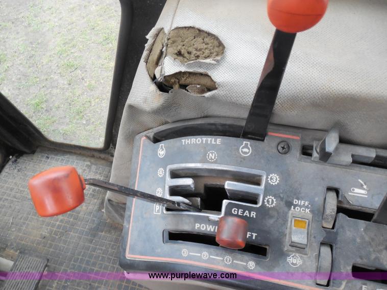 image for item D5844 1984 Case 2294 tractor