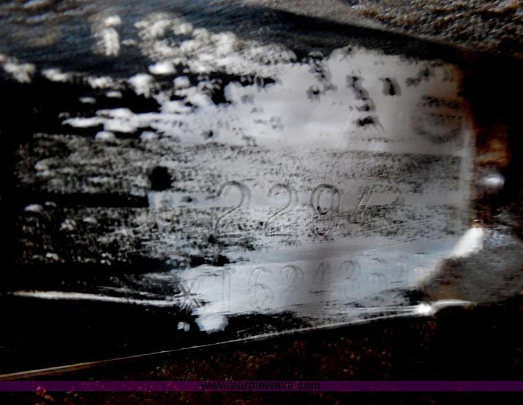 image for item D5844 1984 Case 2294 tractor