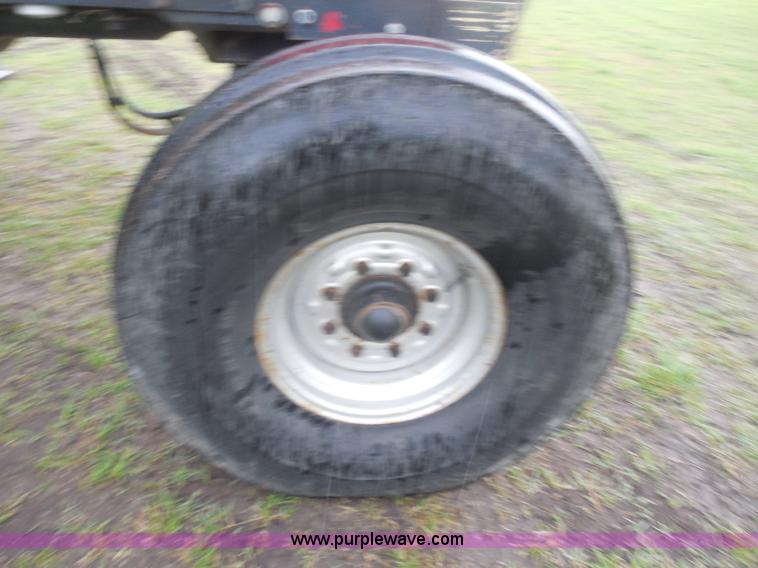 image for item D5844 1984 Case 2294 tractor