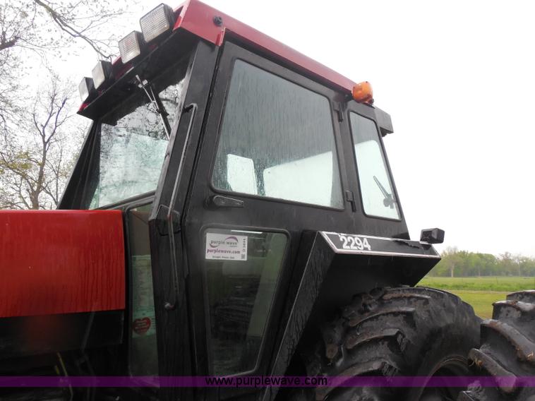 image for item D5844 1984 Case 2294 tractor