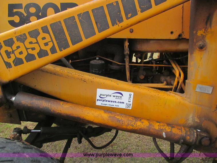 image for item E7540 1975 Case 580B Construction King backhoe