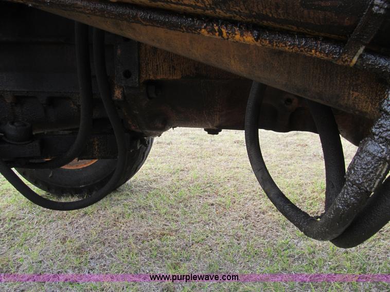 image for item E7540 1975 Case 580B Construction King backhoe