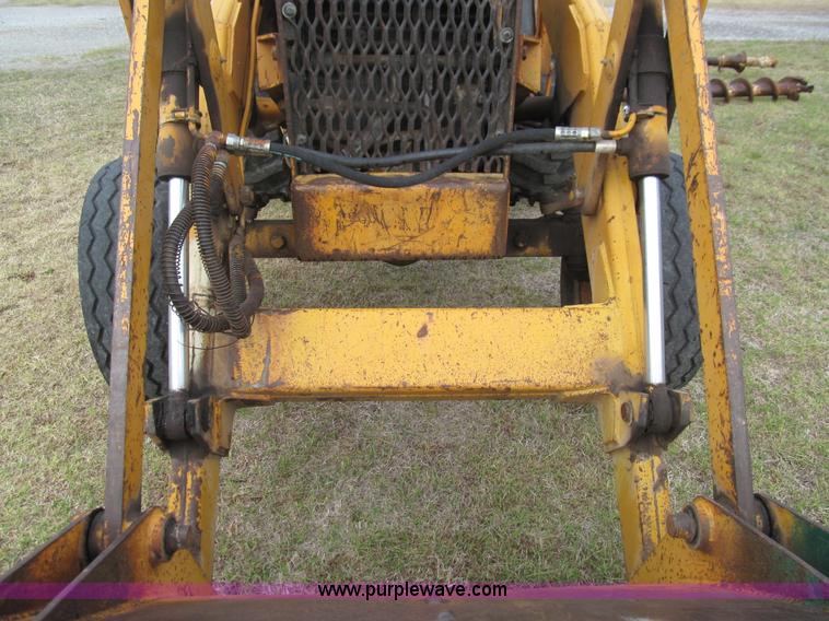 image for item E7540 1975 Case 580B Construction King backhoe