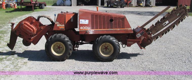 image for item E7546 Ditch Witch 400SXD trencher and vibratory plow