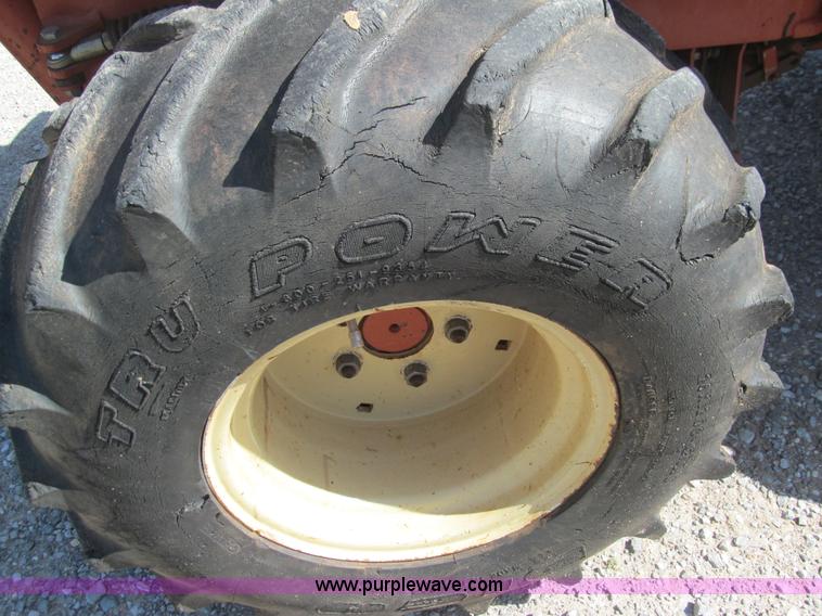 image for item E7546 Ditch Witch 400SXD trencher and vibratory plow