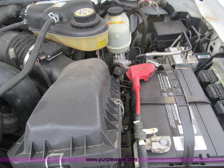 image for item E7550 2006 Ford F450 XL utility truck