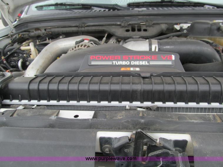 image for item E7550 2006 Ford F450 XL utility truck