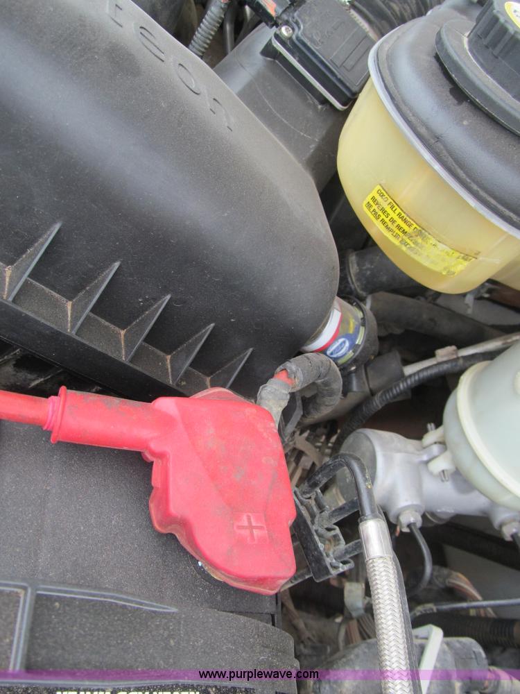 image for item E7550 2006 Ford F450 XL utility truck