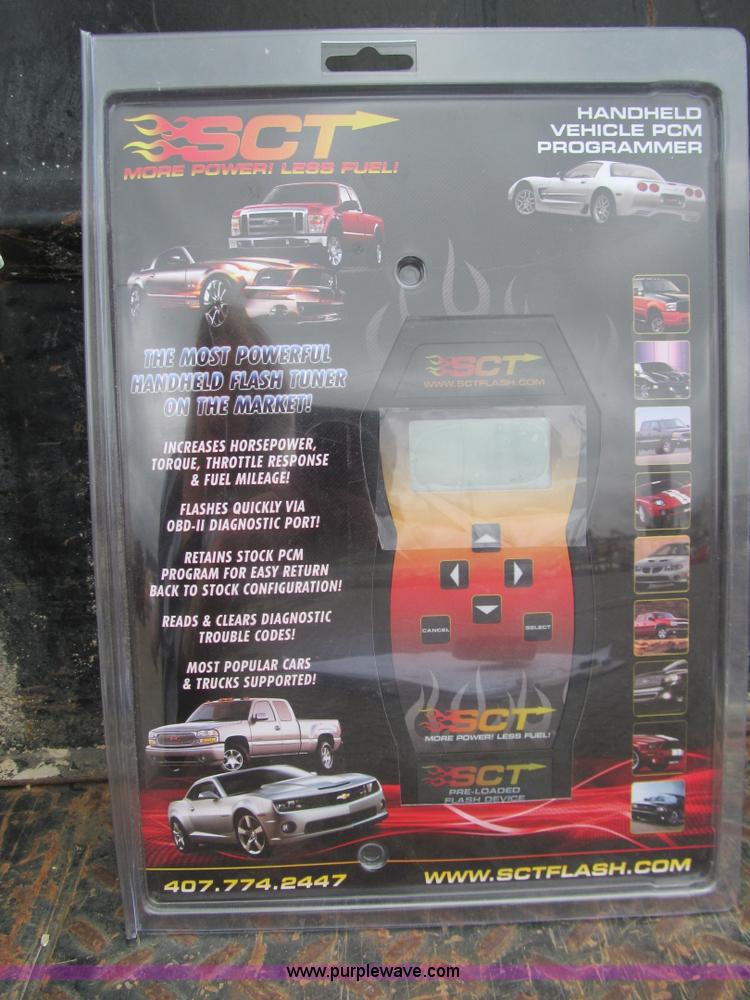 image for item E7550 2006 Ford F450 XL utility truck