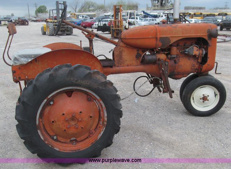 image for item E7559 1946 Allis Chalmers C tractor