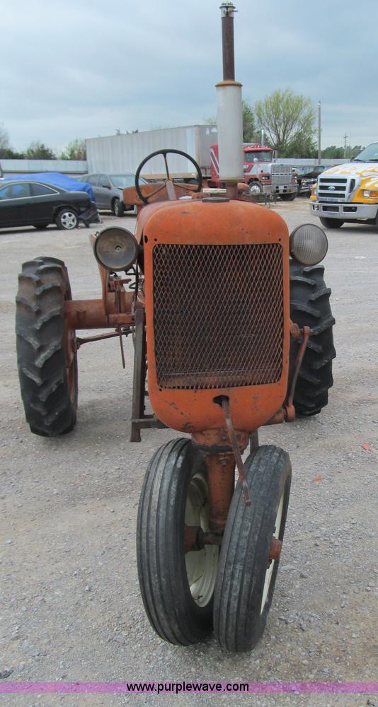 image for item E7559 1946 Allis Chalmers C tractor