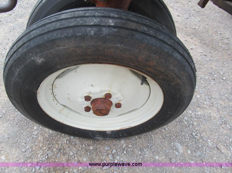 image for item E7559 1946 Allis Chalmers C tractor